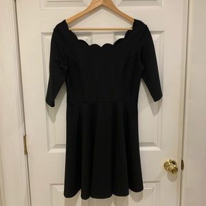 Lulu’s / Medium / Black Dress with Sleeves